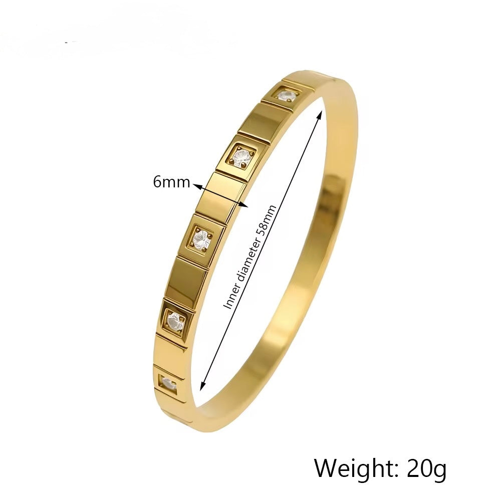 Luna Square Bangle