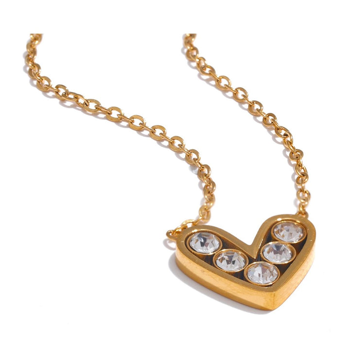 Round Zirconia Heart Necklace