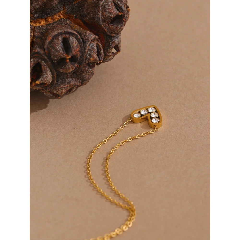 Round Zirconia Heart Necklace