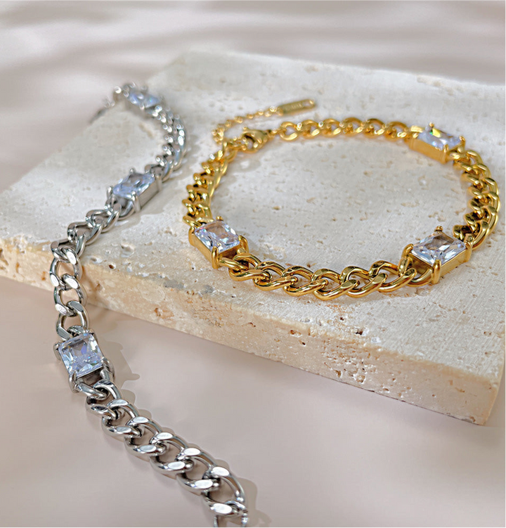 Three Precious Zirconia Bracelet