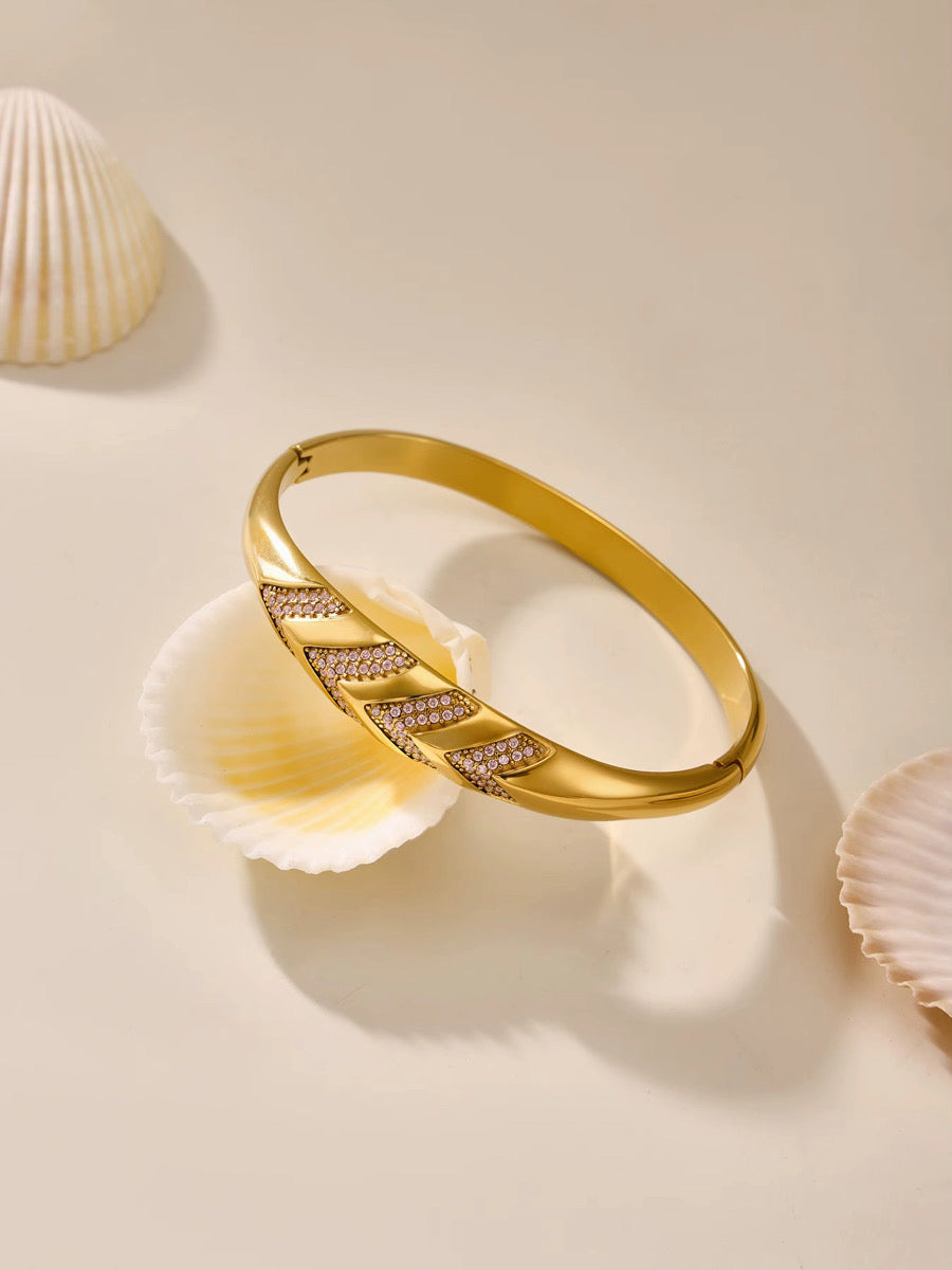 Vera Zircon Bangle