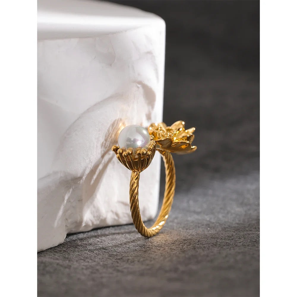 Pearl Flower Ring