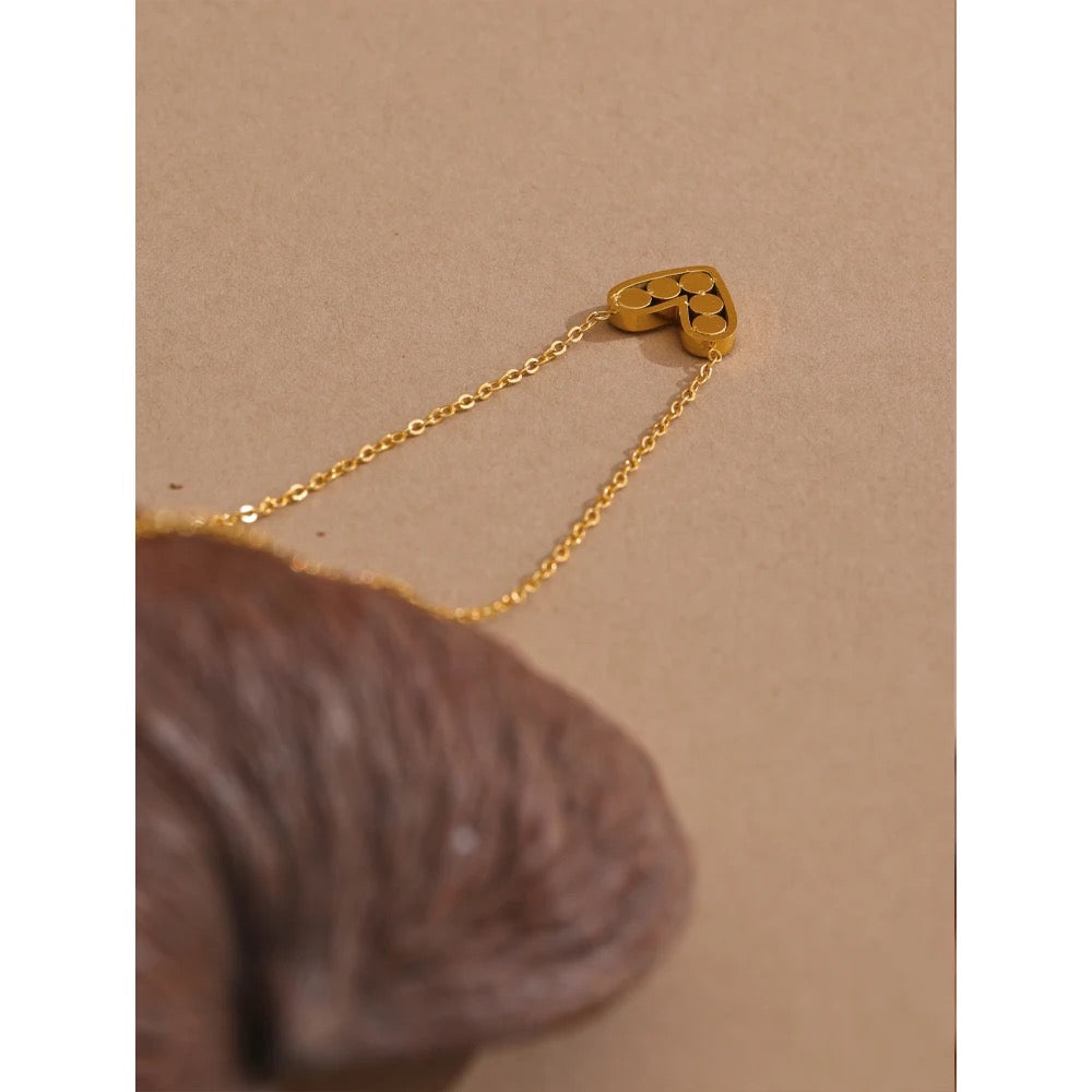 Round Zirconia Heart Necklace