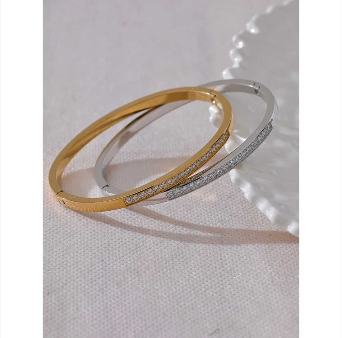 Zircon Bangle