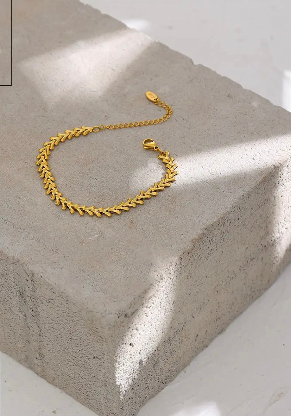 Golden Heart Bracelet