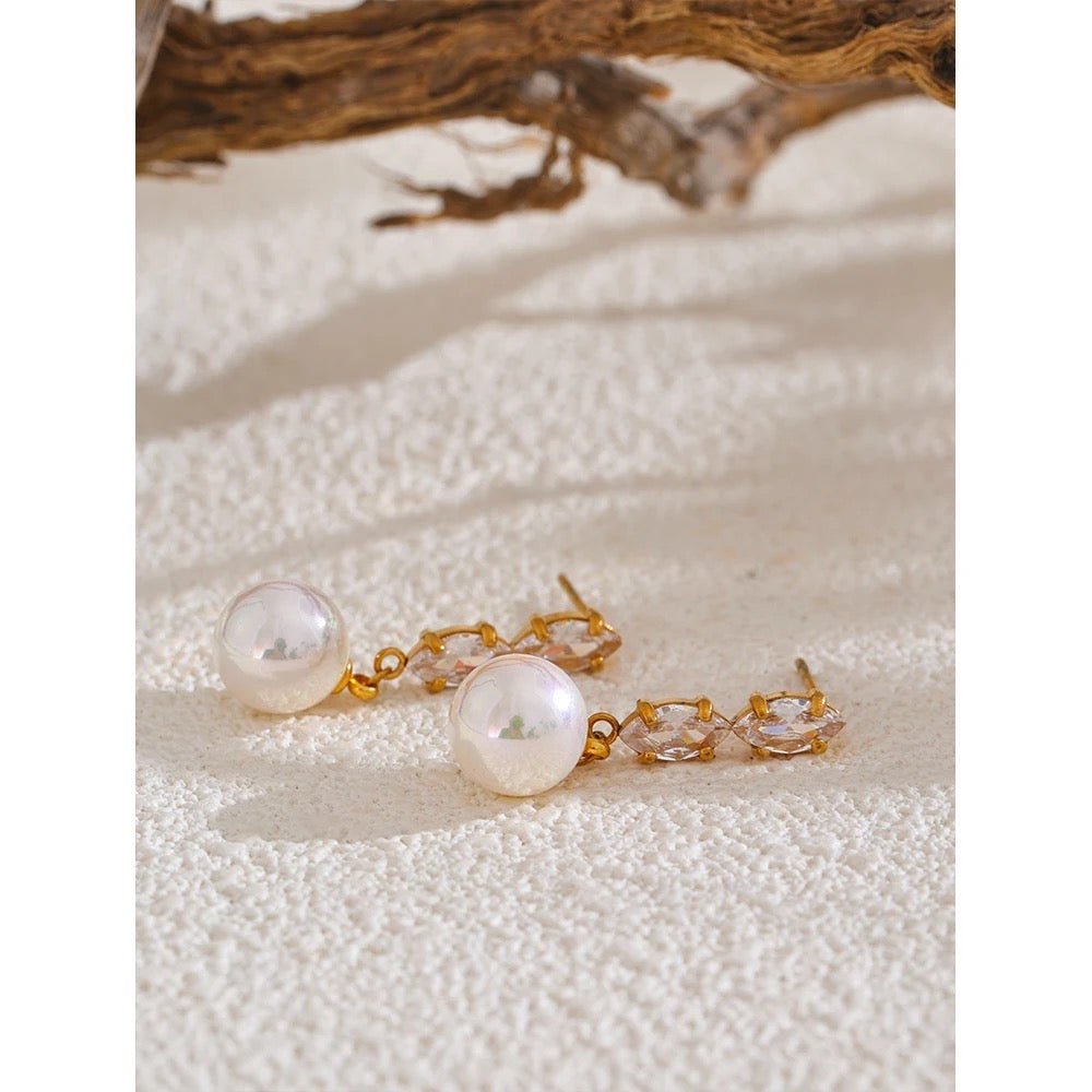 Chandelier Zirconia Pearl Earrings