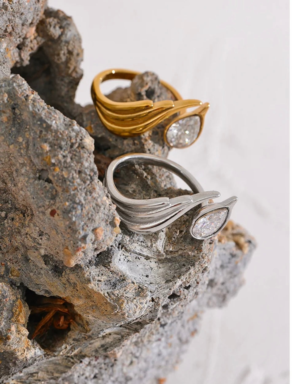 Zirconia Feather Ring