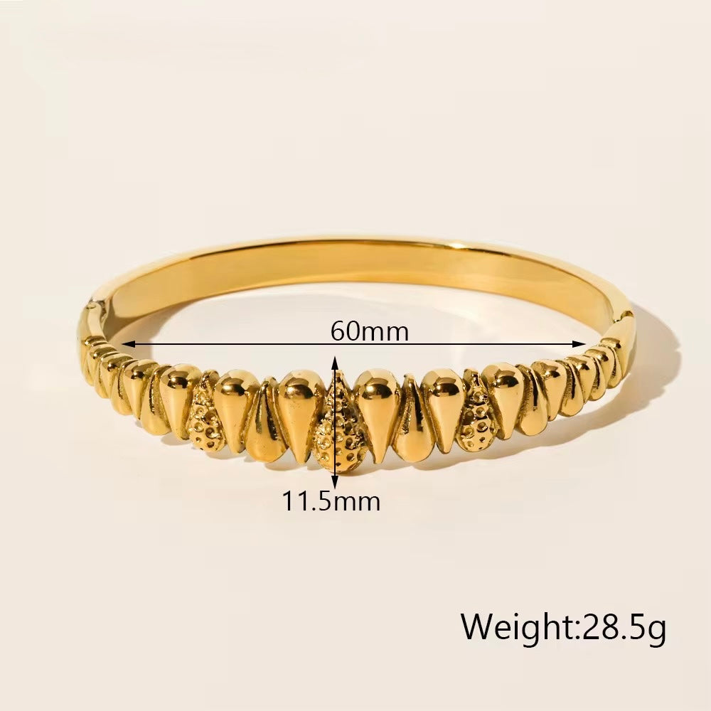 Dewdrops Bangle