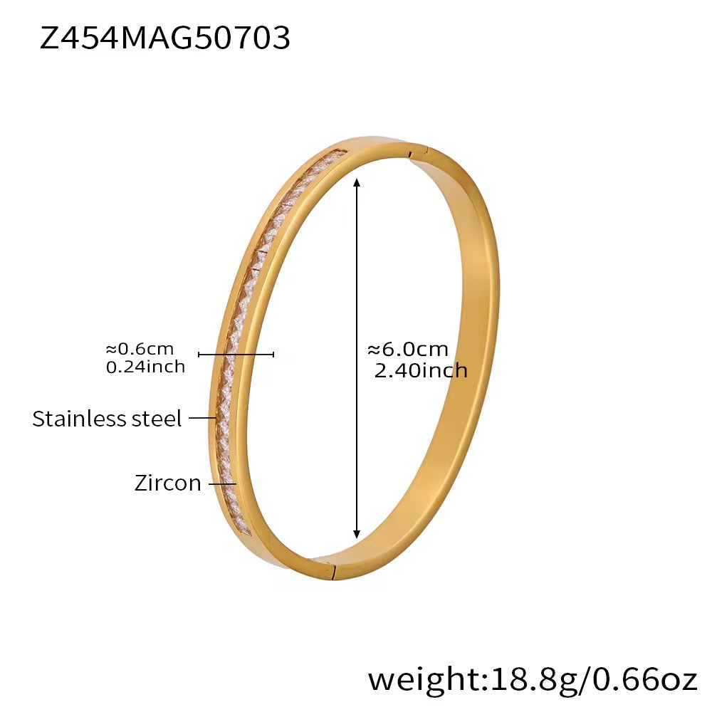 Sleek Bar Bangle