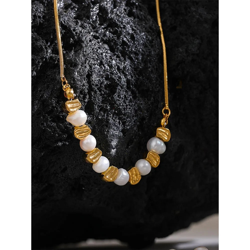 Gold Pearl Necklace