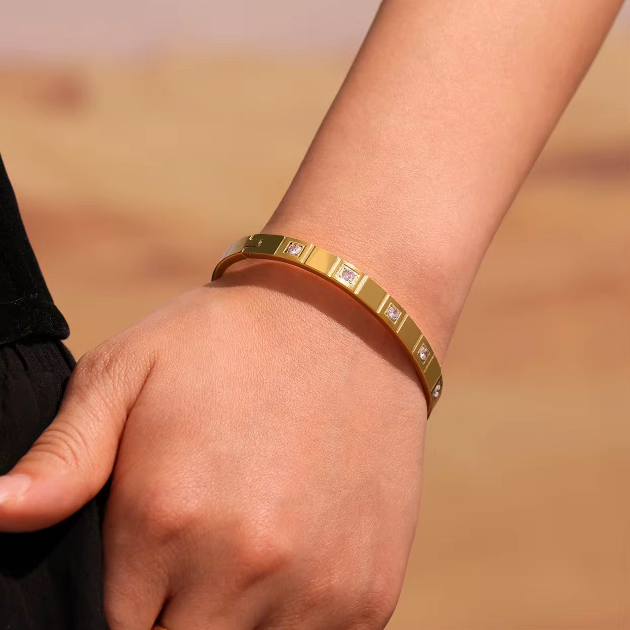 Luna Square Bangle