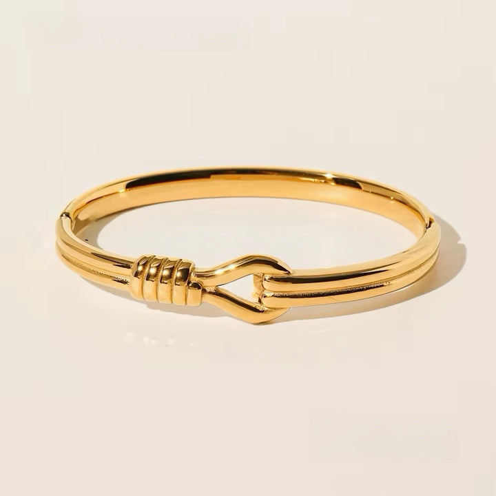 Love knot Bangle