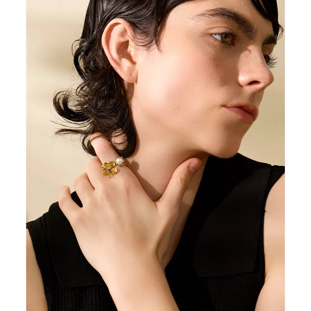 Pearl Flower Ring