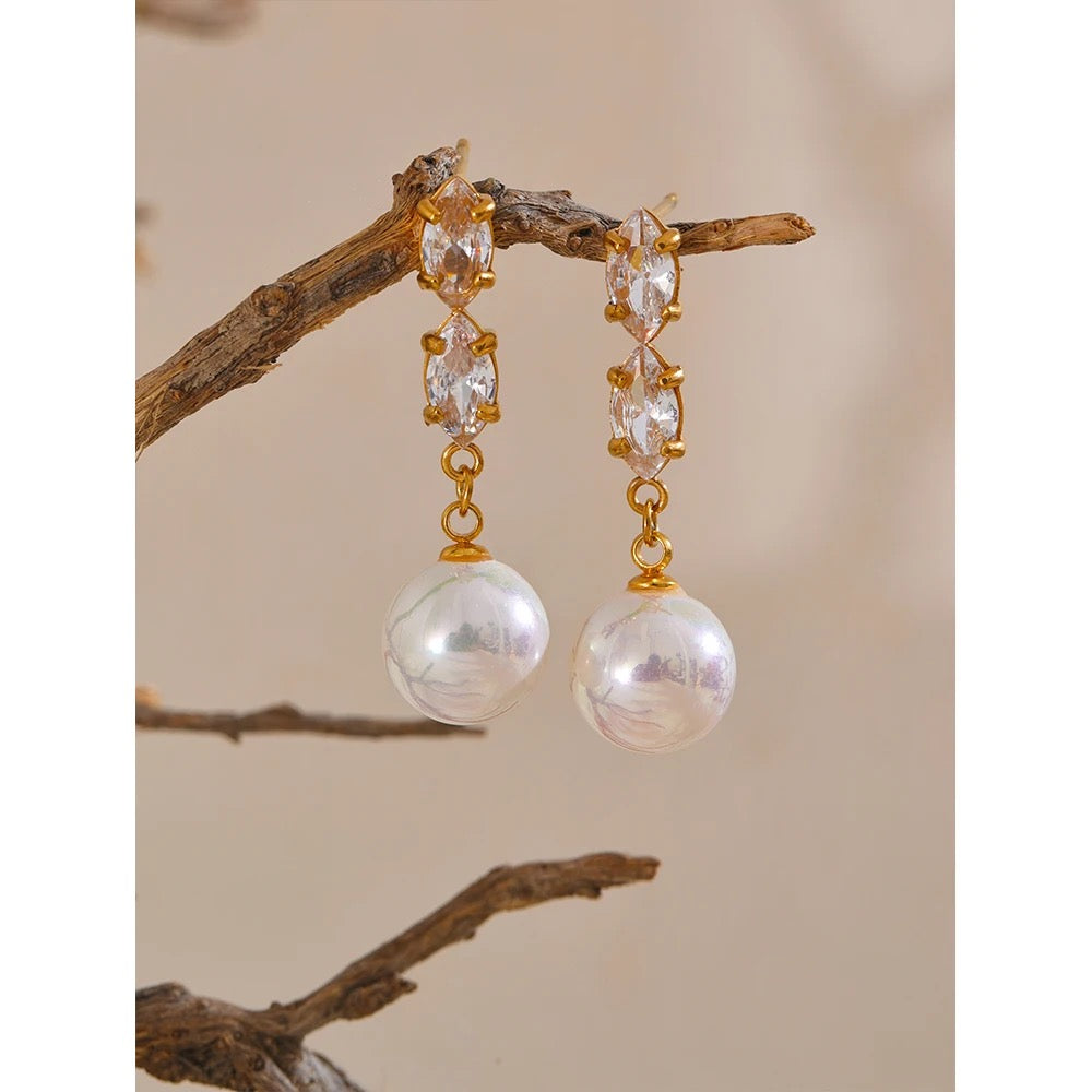Chandelier Zirconia Pearl Earrings