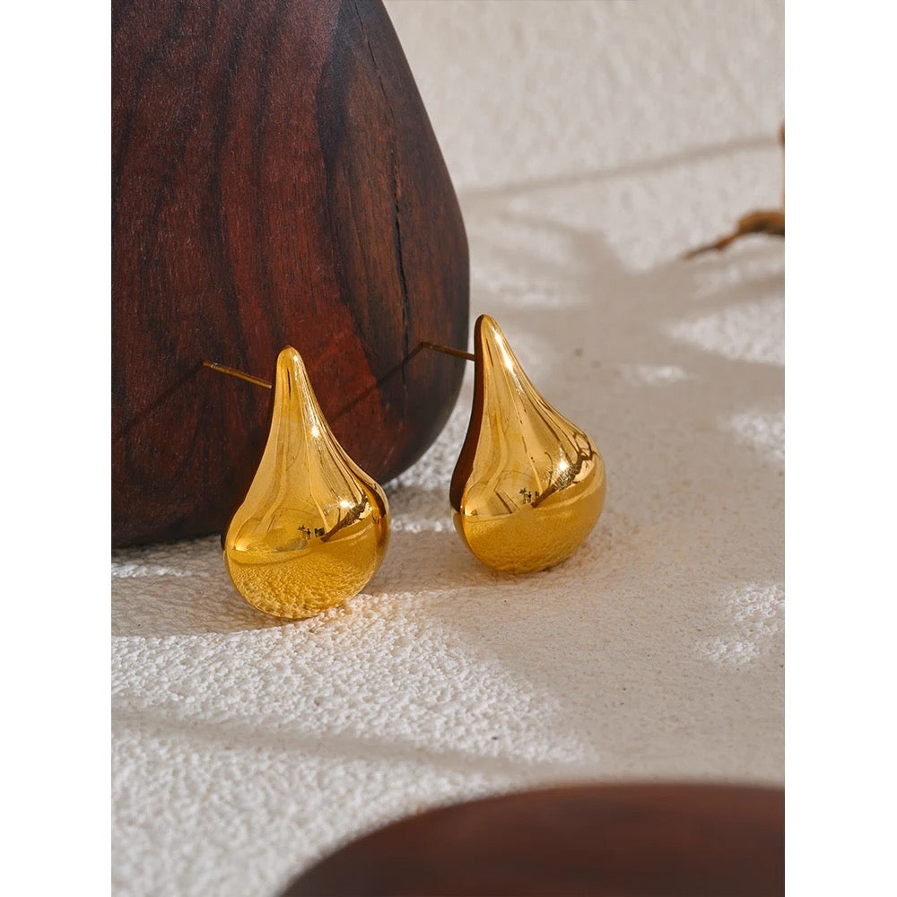 Water Drop Studs
