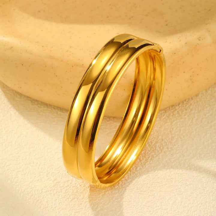 Statement Barrel Bangle