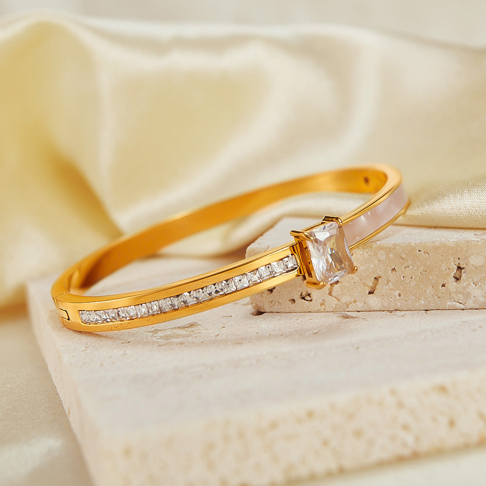 Single Stone Rhinestone Bangle