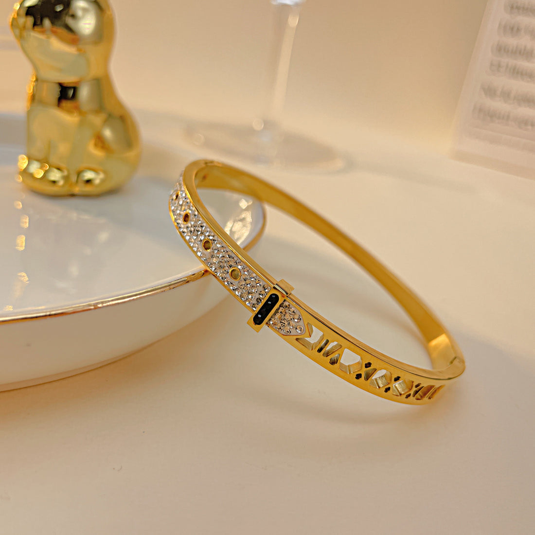 Roman Numeral Zirconia Bangle